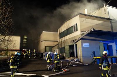 Marbach: Schwelbrand in einem Saatgut-Silo fuehrt zu Grosseinsatz